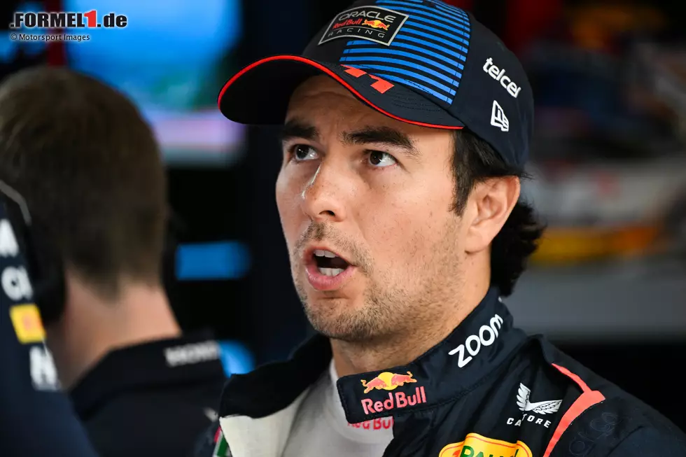 Juni 2024: Max Verstappens Red-Bull-Teamkollege Sergio Perez fällt in ein Formloch, von dem er sich nicht erholt. Zwar wird sein Vertrag vorzeitig verlängert, doch am Saisonende verliert Perez sein Cockpit. Foto zur News: Juni 2024: Max Verstappens Red-Bull-Teamkollege Sergio Perez fällt in ein Formloch, von dem er sich nicht erholt. Zwar wird sein Vertrag vorzeitig verlängert, doch am Saisonende verliert Perez sein Cockpit.