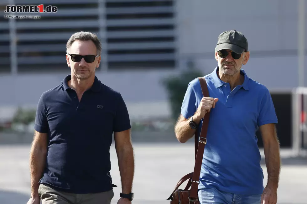 April 2024: Adrian Newey als der erfolgreichste Formel-1-Designer und Aero-Rückgrat des Red-Bull-Teams kündigt an, dass er den Rennstall verlassen will. Ihm folgen weitere hochrangige Mitarbeiter wie Jonathan Wheatley (zu Sauber) oder Rob Marshall (zu McLaren). Newey selbst wechselt zu Aston Martin. Foto zur News: April 2024: Adrian Newey als der erfolgreichste Formel-1-Designer und Aero-Rückgrat des Red-Bull-Teams kündigt an, dass er den Rennstall verlassen will. Ihm folgen weitere hochrangige Mitarbeiter wie Jonathan Wheatley (zu Sauber) oder Rob Marshall (zu McLaren). Newey selbst wechselt zu Aston Martin.