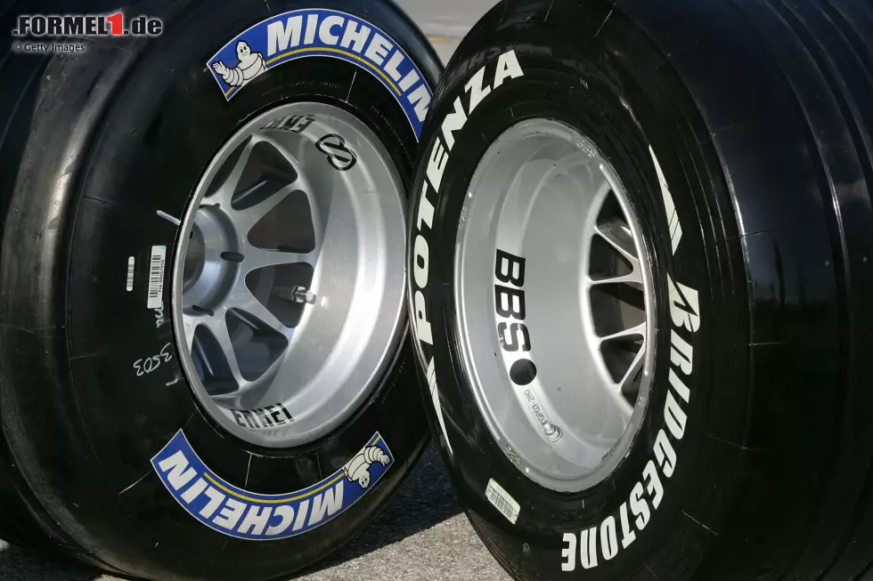 Foto zur News: ... es durch mehrere Hersteller noch einen &quot;Reifenkrieg&quot; gab in der Formel 1.