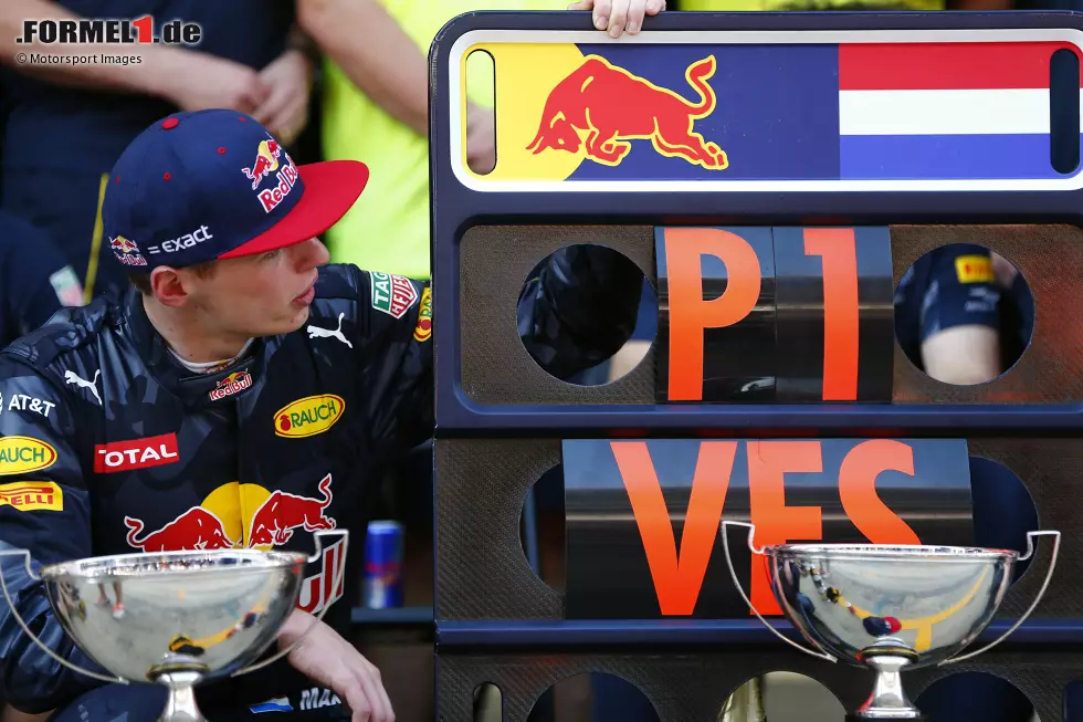 Der jüngste Grand-Prix-Sieger: Max Verstappen (Niederlande) - 2016 beim Spanien-Grand-Prix in Barcelona mit 18 Jahren, 7 Monaten und 15 Tagen Foto zur News: Der jüngste Grand-Prix-Sieger: Max Verstappen (Niederlande) - 2016 beim Spanien-Grand-Prix in Barcelona mit 18 Jahren, 7 Monaten und 15 Tagen