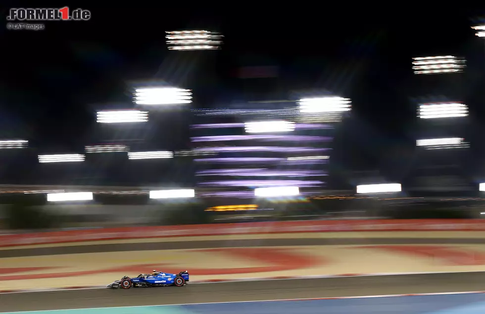 4. Sachir, Bahrain (12. April 2026) - Seit 2004 ist das Rennen jetzt schon im Kalender, seit 2014 findet der Grand Prix unter Flutlicht statt. In den vergangenen Jahren machte Bahrain häufig den Auftakt, diesmal ist man - wie schon 2025 - jedoch erst Rennen Nummer 4. Foto zur News: 4. Sachir, Bahrain (12. April 2026) - Seit 2004 ist das Rennen jetzt schon im Kalender, seit 2014 findet der Grand Prix unter Flutlicht statt. In den vergangenen Jahren machte Bahrain häufig den Auftakt, diesmal ist man - wie schon 2025 - jedoch erst Rennen Nummer 4.