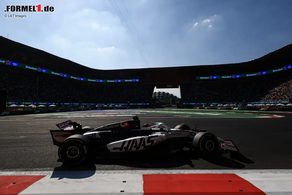 Foto zur News: Esteban Ocon (Marc Surer: 3) - "Er war besser unterwegs als das Resultat zeigt."