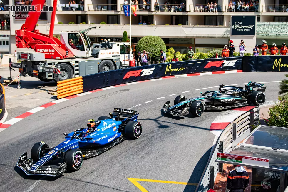 Carlos Sainz (Williams): "Am Ende fährt man zwei oder drei Sekunden langsamer, als das Auto eigentlich kann. Man beeinflusst letztlich das Rennen und manipuliert das Ergebnis ein Stück weit." Foto zur News: Carlos Sainz (Williams): "Am Ende fährt man zwei oder drei Sekunden langsamer, als das Auto eigentlich kann. Man beeinflusst letztlich das Rennen und manipuliert das Ergebnis ein Stück weit."