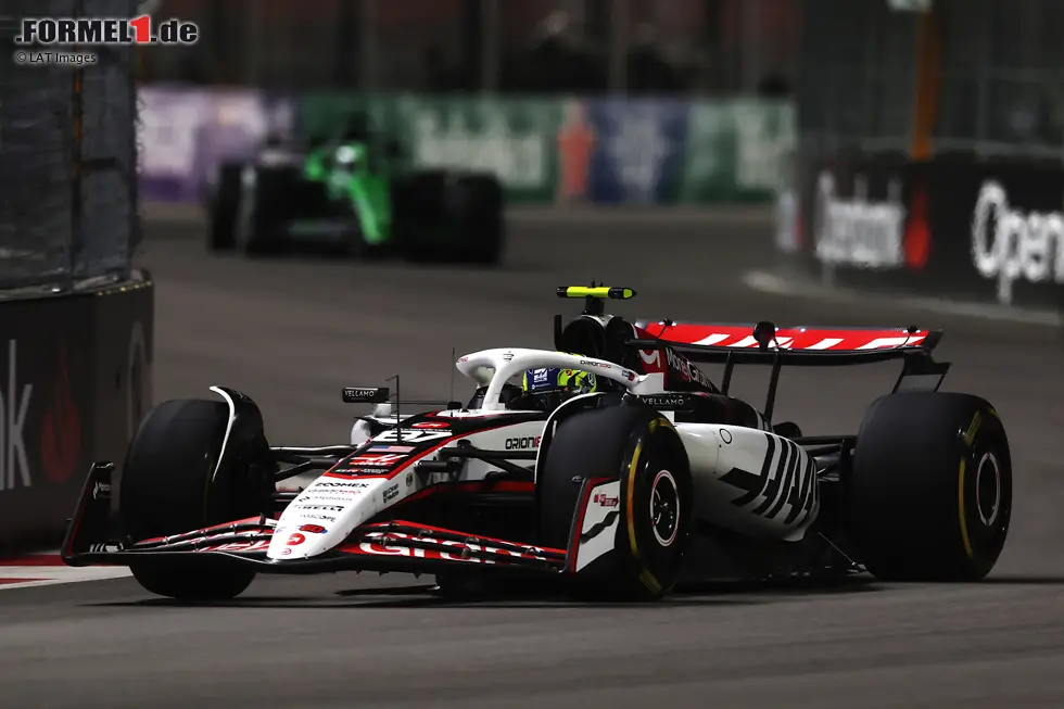 Foto zur News: Oliver Bearman (Redaktion: 3) - Von 2 bis 4 war alles Vertreten in der Bewertung von Bearman. Sein Ausrutscher im Qualifying kostete ihn etwas, sonst war der Speed eigentlich in Ordnung.