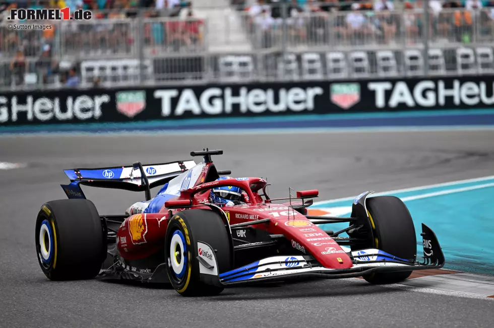 Charles Leclerc (Redaktion: 3) - Der Unfall vor dem Sprint war natürlich unglücklich und das gibt Abzug. Aber: Leclerc war in Miami der schnellere Ferrari-Fahrer, wirkte nur gehemmt durch die schwache Ferrari-Form. Sehen wir etwas positiver als Marc Surer. Foto zur News: Charles Leclerc (Redaktion: 3) - Der Unfall vor dem Sprint war natürlich unglücklich und das gibt Abzug. Aber: Leclerc war in Miami der schnellere Ferrari-Fahrer, wirkte nur gehemmt durch die schwache Ferrari-Form. Sehen wir etwas positiver als Marc Surer.