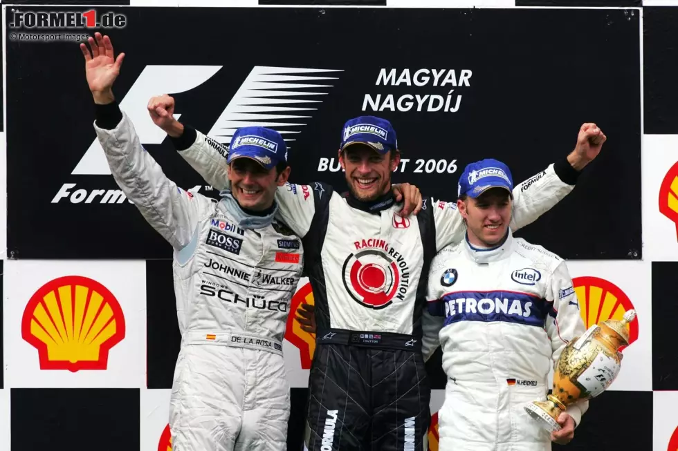 67 Rennen: Pedro de la Rosa (Spanien) - Er sprang mitten in der Saison für Juan Pablo Montoya ein und stand für McLaren in Ungarn als Zweiter auf dem Treppchen, aber zum einzigen Mal in seiner Formel-1-Laufbahn. Foto zur News: 67 Rennen: Pedro de la Rosa (Spanien) - Er sprang mitten in der Saison für Juan Pablo Montoya ein und stand für McLaren in Ungarn als Zweiter auf dem Treppchen, aber zum einzigen Mal in seiner Formel-1-Laufbahn.