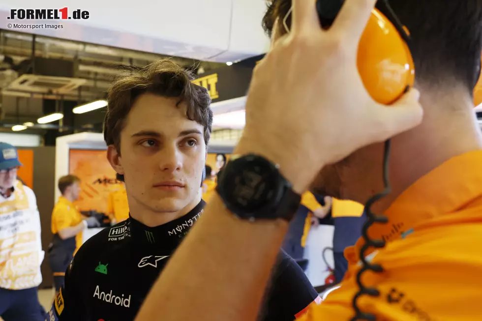 Oscar Piastri (McLaren): 4 Punkte - Kollision in Brasilien (2) und Kollision in Abu Dhabi (2) Foto zur News: Oscar Piastri (McLaren): 4 Punkte - Kollision in Brasilien (2) und Kollision in Abu Dhabi (2)