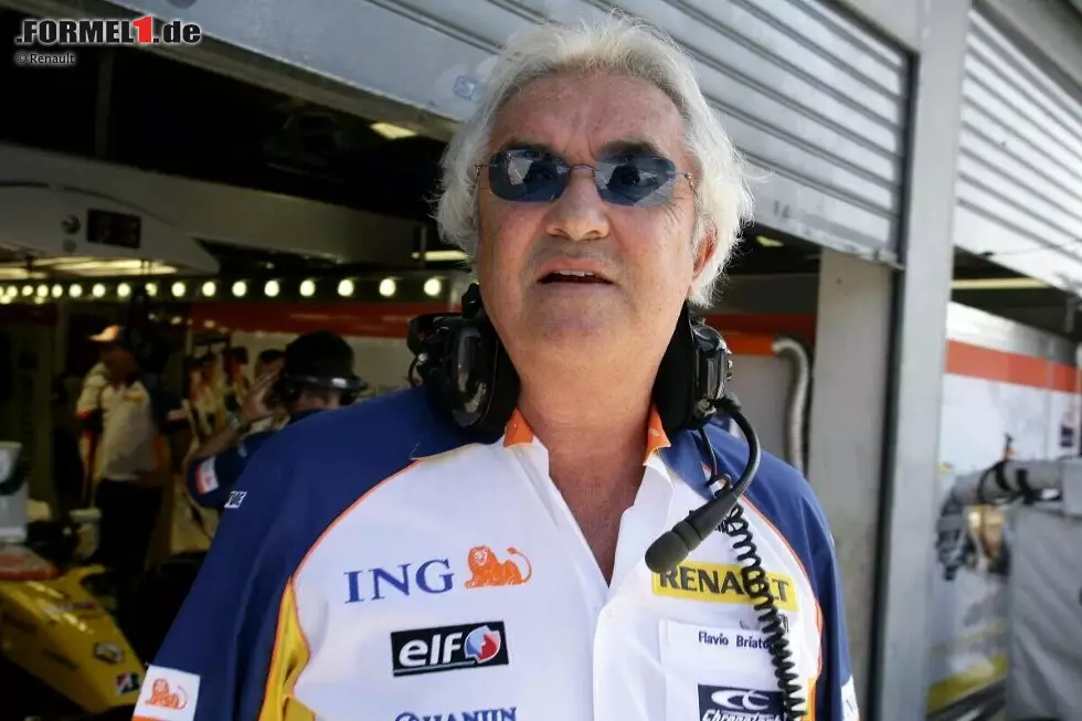 Foto zur News: 17 Jahre: Flavio Briatore (Italien) - Er kam 1990 als Modemanager in die Formel 1, mischte bei Benetton (und später bei Renault) aber mehrfach das Establishment auf - und wurde nach der &quot;Crashgate&quot;-Affäre zwischenzeitlich gesperrt, bevor die Sperre aufgehoben wurde.