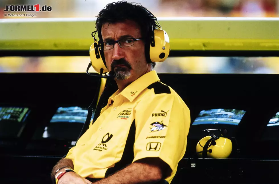 Foto zur News: 15 Jahre: Eddie Jordan (Irland) - Jordan stieg 1991 mit seinem eigenen Team in die Formel 1 ein und ermöglichte Michael Schumacher das Grand-Prix-Debüt. 2005 ging Jordan jedoch das Geld aus und er musste seinen Rennstall verkaufen.