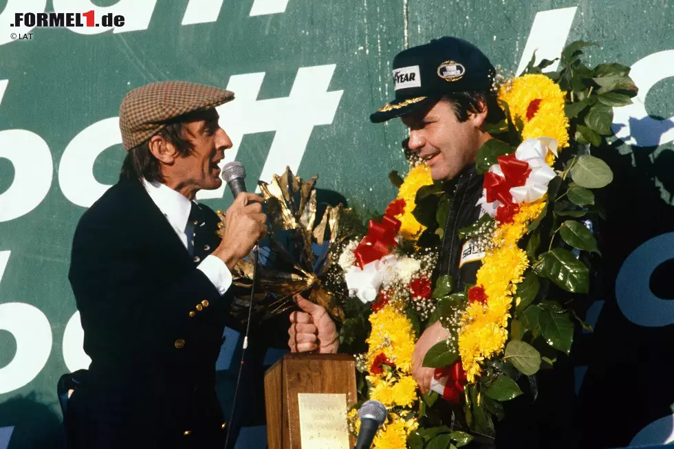 9. Alan Jones (11) - Der Australier verbringt den Großteil seiner WM-Saison 1980 in Führung - wenn auch stückelhaft. Der Sieg beim Auftakt in Argentinien bringt ihm Platz eins, den er zwei Rennen hält. Nach Lauf 7 übernimmt er erneut für fünf Rennen die Spitze, die er in Imola allerdings an Nelson Piquet verliert. Foto zur News: 9. Alan Jones (11) - Der Australier verbringt den Großteil seiner WM-Saison 1980 in Führung - wenn auch stückelhaft. Der Sieg beim Auftakt in Argentinien bringt ihm Platz eins, den er zwei Rennen hält. Nach Lauf 7 übernimmt er erneut für fünf Rennen die Spitze, die er in Imola allerdings an Nelson Piquet verliert.