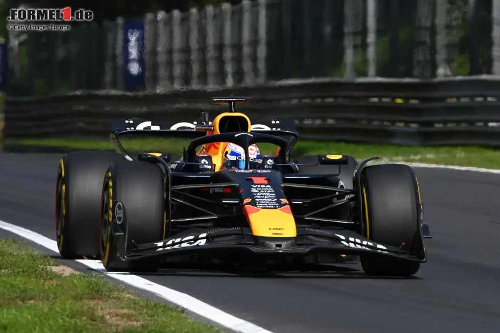 Foto zur News: In der Formel 1 hat sich Max Verstappen als viermaliger Weltmeister längst einen Namen gemacht. Jetzt hat der Niederländer ehrgeizige Pläne ...