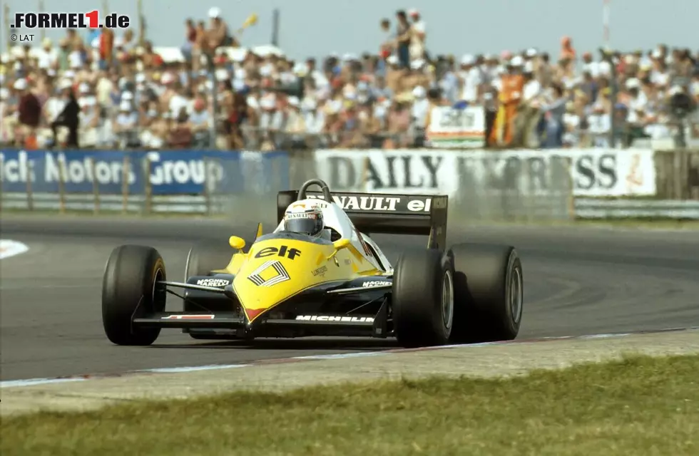 Foto zur News: Renault-Pilot Alain Prost hinterlässt in der ersten Hälfte der Formel-1-Saison 1983 einen starken Eindruck, gewinnt sogar zwei Rennen. Auch zu Beginn der zweiten Hälfte folgen zwei weitere Erfolge. Doch drei Ausfälle in den letzten vier Rennen kosten den WM-Erfolg. Prost verpasst den Titel gegen Nelson Piquet (Brabham) um zwei Punkte.