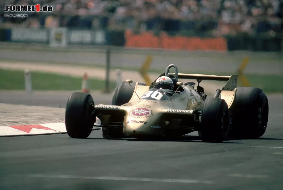 Ab 1979 ist Mass im goldenen Arrows wieder ein Punktekandidat in der Formel 1. Ein Bremsversagen verhindert einen Podestplatz in Monaco, ein Jahr später fährt Mass dort auf Platz vier - sein bestes Ergebnis nach McLaren. Foto zur News: Ab 1979 ist Mass im goldenen Arrows wieder ein Punktekandidat in der Formel 1. Ein Bremsversagen verhindert einen Podestplatz in Monaco, ein Jahr später fährt Mass dort auf Platz vier - sein bestes Ergebnis nach McLaren.