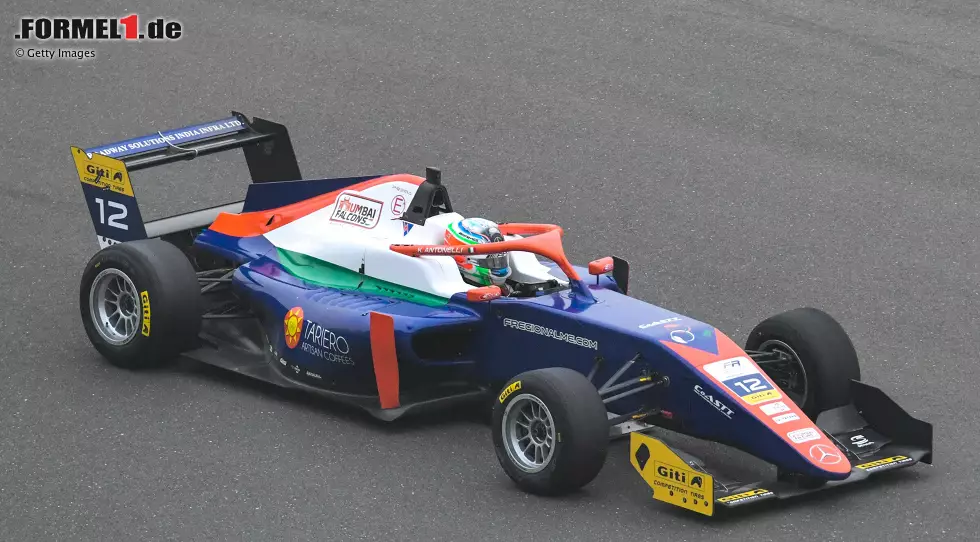 Andrea Kimi Antonelli: Der Italiener ist 2022 und 2023 Seriensieger im Formelsport. Zunächst gewinnt er die deutsche und die italienische Formel 4, ein Jahr später die Formel-Regional-Serien in Europa und dem Nahen Osten. Obwohl er in seiner einzigen Formel-2-Saison 2024 "nur" Sechster wird, steigt er 2025 in die Formel 1 auf. Foto zur News: Andrea Kimi Antonelli: Der Italiener ist 2022 und 2023 Seriensieger im Formelsport. Zunächst gewinnt er die deutsche und die italienische Formel 4, ein Jahr später die Formel-Regional-Serien in Europa und dem Nahen Osten. Obwohl er in seiner einzigen Formel-2-Saison 2024 "nur" Sechster wird, steigt er 2025 in die Formel 1 auf.