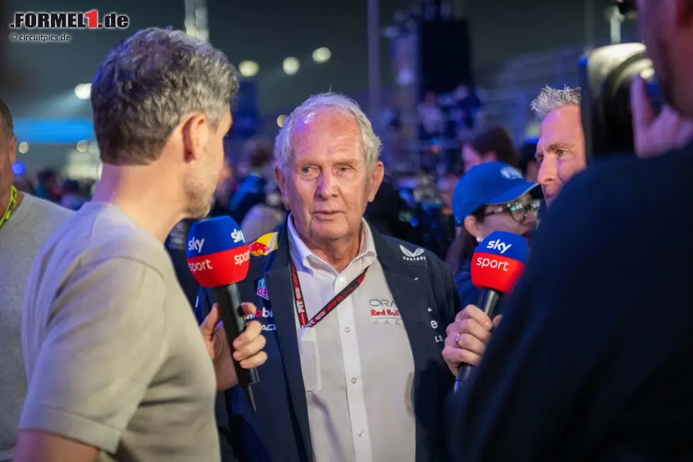 Foto zur News: Doch beim Saisonfinale in Abu Dhabi sorgt ein Sky-Interview erneut für Aufsehen. Auf die Frage, ob man sich im kommenden Jahr wiedersehen wird, antwortet Marko mit einem "Vielleicht" - obwohl der Österreicher eigentlich einen Vertrag bis Ende 2026 hat.