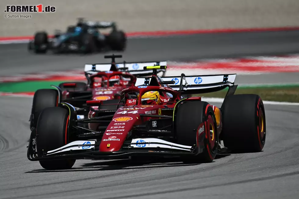 Lewis Hamilton (Marc Surer: 3) - "Wie kann man sich in der letzten Runde noch überholen lassen?" Foto zur News: Lewis Hamilton (Marc Surer: 3) - "Wie kann man sich in der letzten Runde noch überholen lassen?"