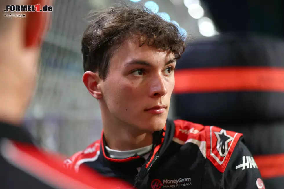 Oliver Bearman (Redaktion: 3) - Zustimmung von uns. P15 im Qualifying und P13 im Rennen an einem unspektakulären Wochenende. Für eine bessere Note konnte er sich im lahmenden Haas dieses Mal nicht empfehlen. Foto zur News: Oliver Bearman (Redaktion: 3) - Zustimmung von uns. P15 im Qualifying und P13 im Rennen an einem unspektakulären Wochenende. Für eine bessere Note konnte er sich im lahmenden Haas dieses Mal nicht empfehlen.