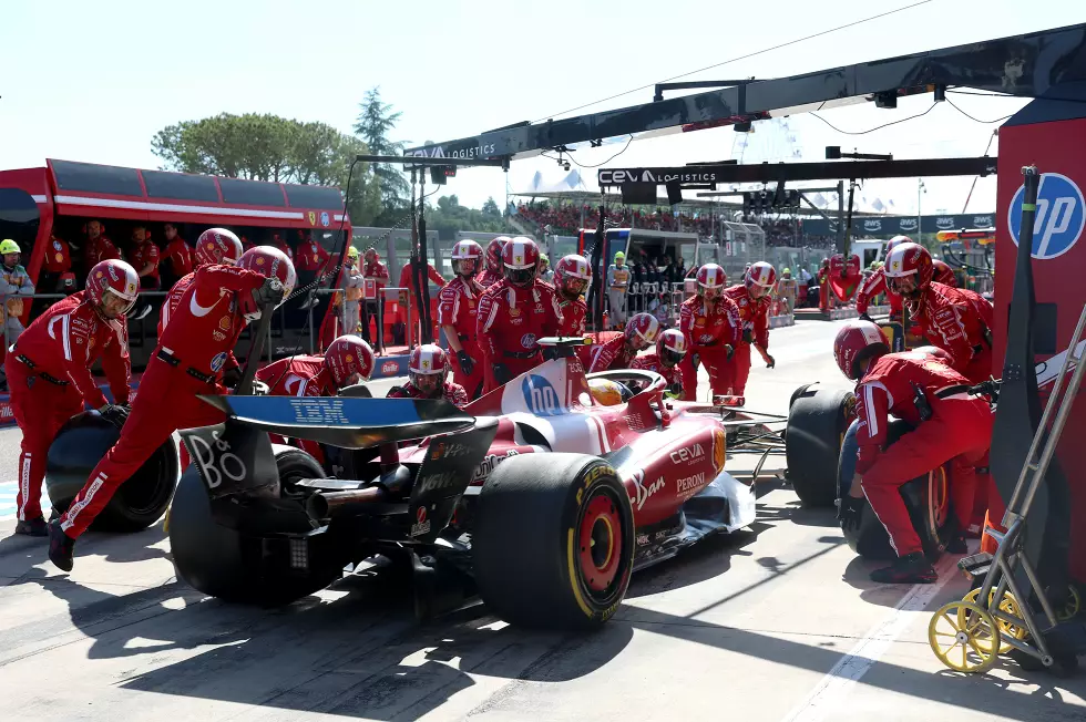 Foto zur News: Lewis Hamilton (Marc Surer: 3) - "Glück gehabt im Rennen, und er war auch schnell. Aber er hätte im Qualifying ruhig auch mal die Mediums probieren können. Vielleicht wäre es dann anders gelaufen."