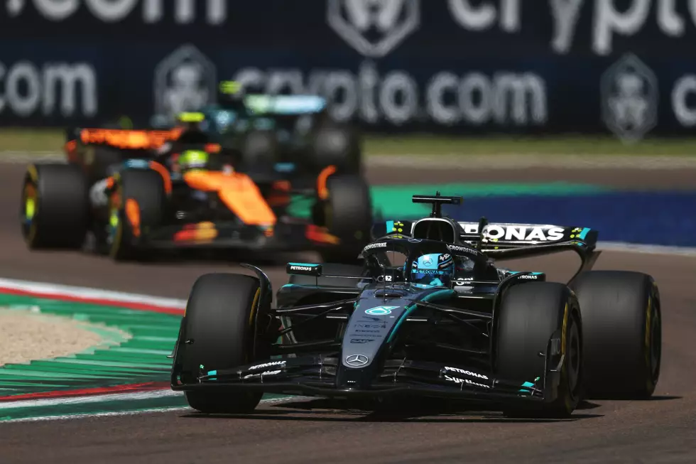 Foto zur News: George Russell (Marc Surer: 2) - "Hatte Pech mit dem VSC und mit dem Safety-Car, aber er bleibt der sichere Wert bei Mercedes."