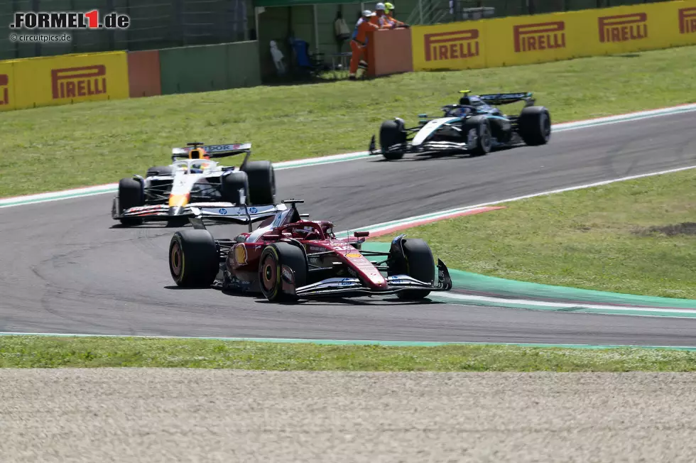 Charles Leclerc (Marc Surer: 3) - "Im Rennen war das Safety-Car gegen ihn, denn er hatte keine neuen Reifen mehr. Aber warum probiert er im Qualifying nicht wie Alonso mal die Medium-Reifen?" Foto zur News: Charles Leclerc (Marc Surer: 3) - "Im Rennen war das Safety-Car gegen ihn, denn er hatte keine neuen Reifen mehr. Aber warum probiert er im Qualifying nicht wie Alonso mal die Medium-Reifen?"