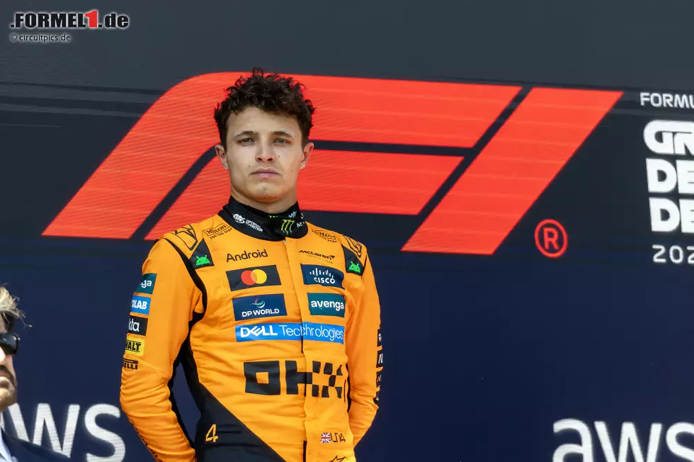 Lando Norris (Redaktion: 2) - Hier sind wir ebenfalls nicht so kritisch. Im Qualifying wäre sicher mehr drin gewesen, das Rennen war dafür aber gut. Ob er mit einem besseren Startplatz eine Chance gehabt hätte, Verstappen zu schlagen? Unter den gegebenen Vorzeichen holte er im Rennen wohl das Maximum heraus. Foto zur News: Lando Norris (Redaktion: 2) - Hier sind wir ebenfalls nicht so kritisch. Im Qualifying wäre sicher mehr drin gewesen, das Rennen war dafür aber gut. Ob er mit einem besseren Startplatz eine Chance gehabt hätte, Verstappen zu schlagen? Unter den gegebenen Vorzeichen holte er im Rennen wohl das Maximum heraus.