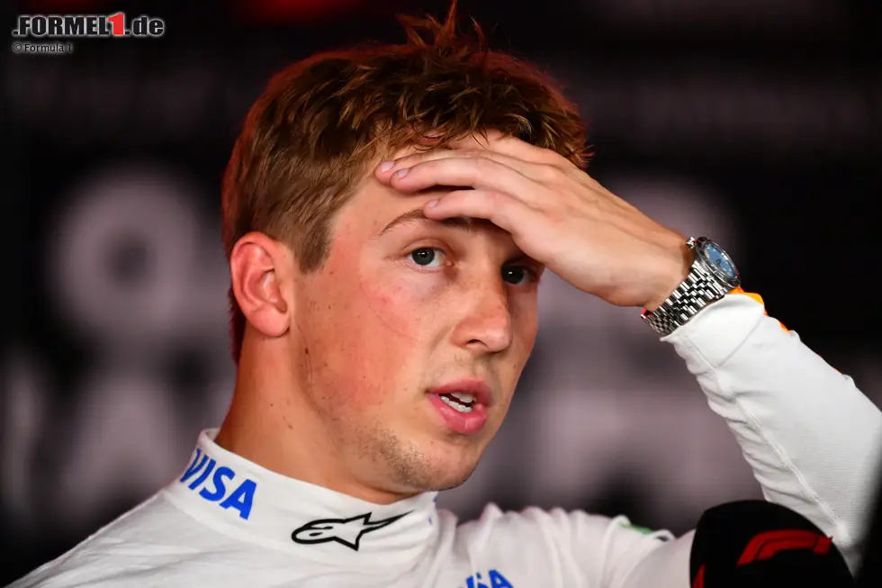 Foto zur News: Liam Lawson (Redaktion: 3) - Auch hier standen wir an der Grenze zur 4, weil der Teamkollege ihn klar im Griff hatte. Letztendlich bekommt er die 3 aber, weil P9 im Rennen noch ganz in Ordnung ist. Profitierte dabei allerdings auch von Problemen anderer Fahrer.