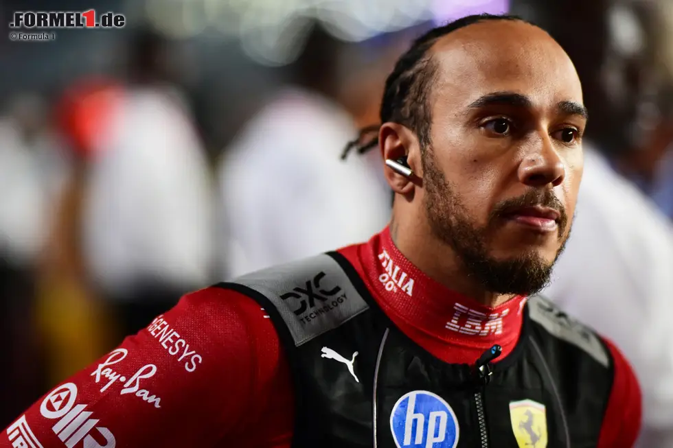 Foto zur News: Lewis Hamilton (Redaktion: 5) - Das sehen wir auch so. Ferrari hatte insgesamt ein schlechtes Wochenende, aber der Teamkollege zeigte, dass das Auto zumindest gut genug für die Top 10 war. Das nächste Katastrophen-Wochenende für den Rekordchampion.