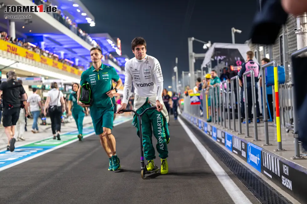 Foto zur News: Lance Stroll (Redaktion: 5) - Erneute Zustimmung. Auch er ließ sich klar vom Teamkollegen abhängen. Während Alonso in Sprint und Rennen erneut wichtige Punkte für die Konstrukteurs-WM holte, blieb Stroll am achten Wochenende in Folge ohne Zähler.