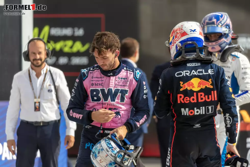 Pierre Gasly (Redaktion: 4) - Vermutlich war der Alpine das schlechteste Auto an diesem Wochenende. Das machte es schwer, sich für eine bessere Note zu empfehlen. Trotzdem hätte Gasly zumindest seinen Teamkollegen im Qualifying schlagen dürfen. Foto zur News: Pierre Gasly (Redaktion: 4) - Vermutlich war der Alpine das schlechteste Auto an diesem Wochenende. Das machte es schwer, sich für eine bessere Note zu empfehlen. Trotzdem hätte Gasly zumindest seinen Teamkollegen im Qualifying schlagen dürfen.