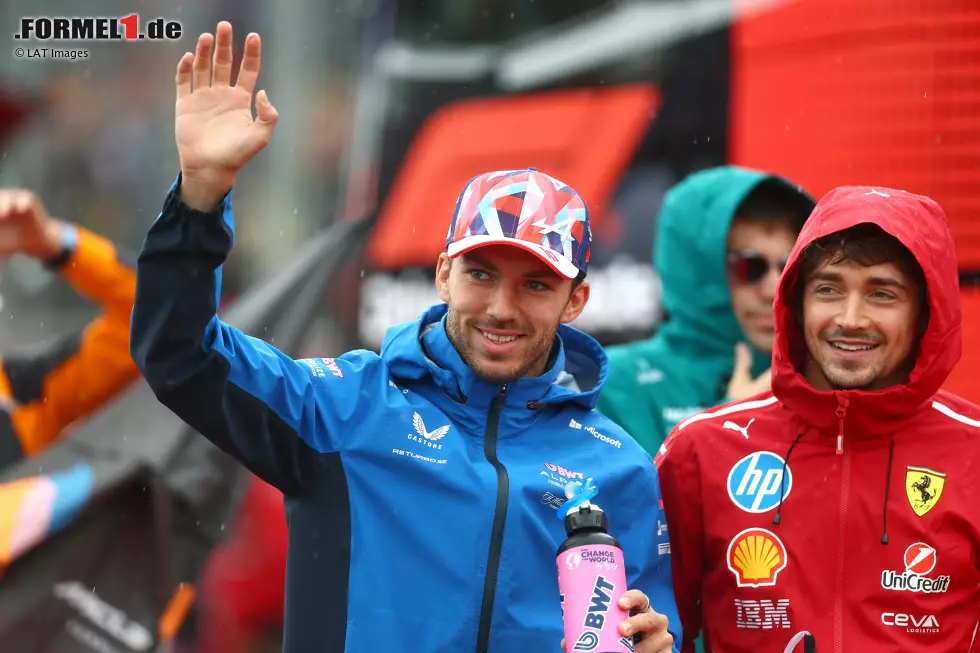 Pierre Gasly (Redaktion: 2) - Wir haben sogar über die 1 nachgedacht, am Ende reicht es aber ganz knapp nicht. Trotzdem eine starke Leistung in einem Auto, das wohl eigentlich nicht so weit vorne sein sollte. Allerdings fehlte an diesem Wochenende ein Maßstab im zweiten Alpine, um seine Leistung wirklich einschätzen zu können. Foto zur News: Pierre Gasly (Redaktion: 2) - Wir haben sogar über die 1 nachgedacht, am Ende reicht es aber ganz knapp nicht. Trotzdem eine starke Leistung in einem Auto, das wohl eigentlich nicht so weit vorne sein sollte. Allerdings fehlte an diesem Wochenende ein Maßstab im zweiten Alpine, um seine Leistung wirklich einschätzen zu können.