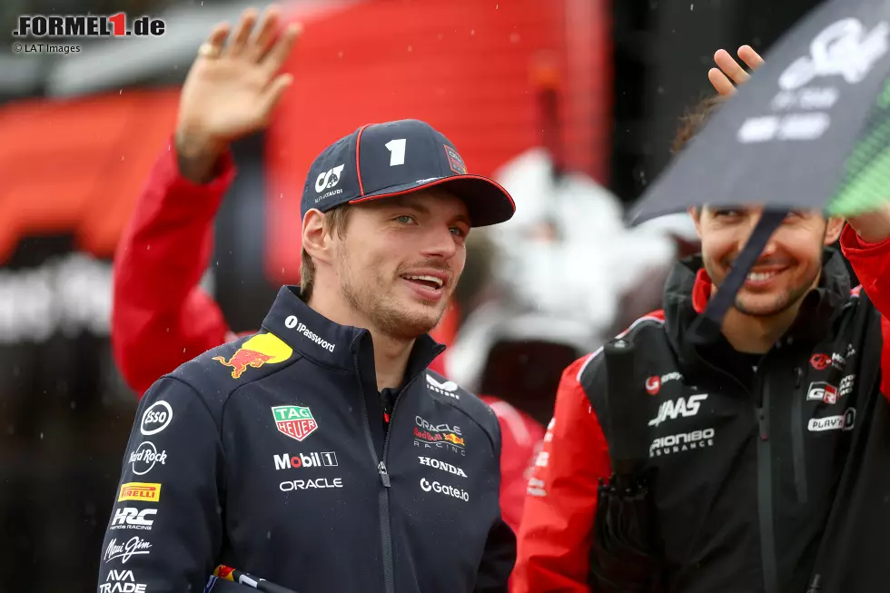 Max Verstappen (Redaktion: 3) - Auch er bekommt von uns eine schlechtere Note. Ein Redakteur hätte sogar nur eine 4 gegeben. Ja, die Pole war sensationell. Aber der Dreher hinter dem Safety-Car darf natürlich nicht passieren. Das kostete am Ende wohl ein Podium. Foto zur News: Max Verstappen (Redaktion: 3) - Auch er bekommt von uns eine schlechtere Note. Ein Redakteur hätte sogar nur eine 4 gegeben. Ja, die Pole war sensationell. Aber der Dreher hinter dem Safety-Car darf natürlich nicht passieren. Das kostete am Ende wohl ein Podium.