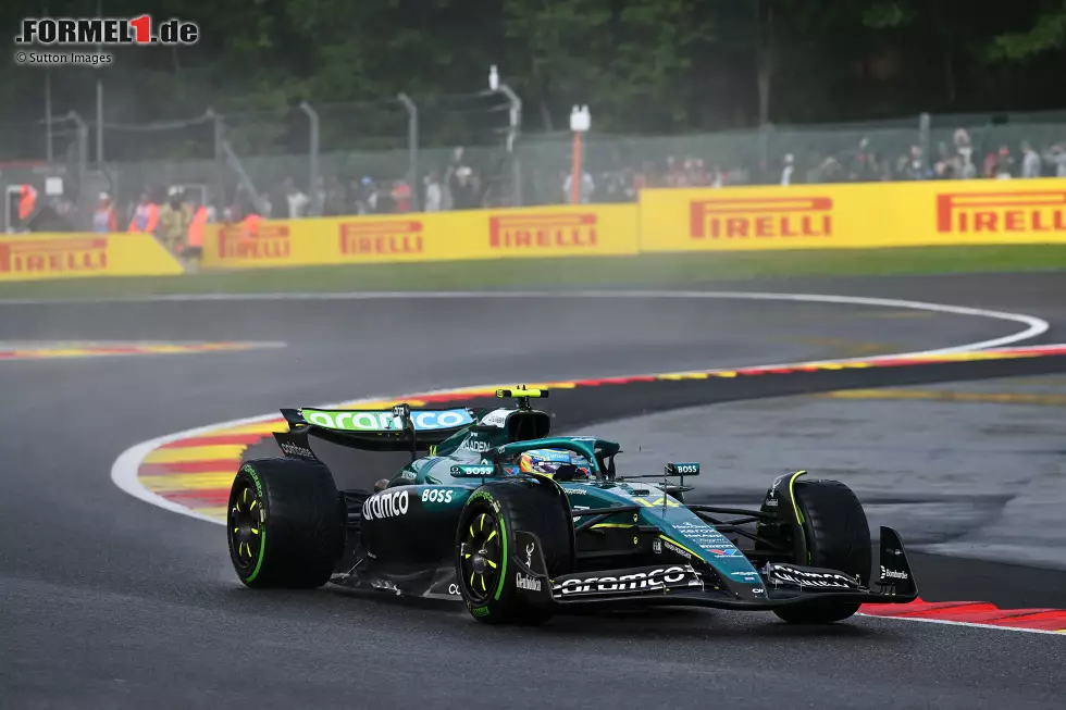 Fernando Alonso (Marc Surer: 4) - "Es lag sicher an der Abstimmung des Autos. Doch mit seiner Erfahrung müsste er hier doch mehr Einfluss nehmen." Foto zur News: Fernando Alonso (Marc Surer: 4) - "Es lag sicher an der Abstimmung des Autos. Doch mit seiner Erfahrung müsste er hier doch mehr Einfluss nehmen."