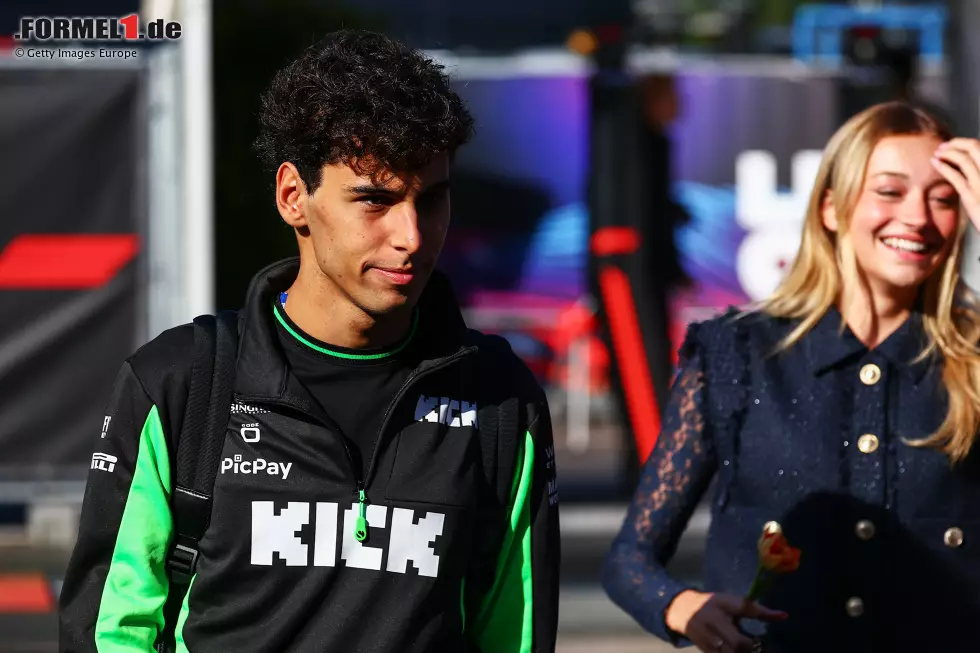 Gabriel Bortoleto (Redaktion: 4) - Bei ihm sind wir wieder etwas kritischer. Landete im Qualifying zwar vor seinem Teamkollegen, fiel beim Start aber ans Ende des Feldes zurück. Danach ging auch bei ihm nach vorne nichts mehr. Foto zur News: Gabriel Bortoleto (Redaktion: 4) - Bei ihm sind wir wieder etwas kritischer. Landete im Qualifying zwar vor seinem Teamkollegen, fiel beim Start aber ans Ende des Feldes zurück. Danach ging auch bei ihm nach vorne nichts mehr.