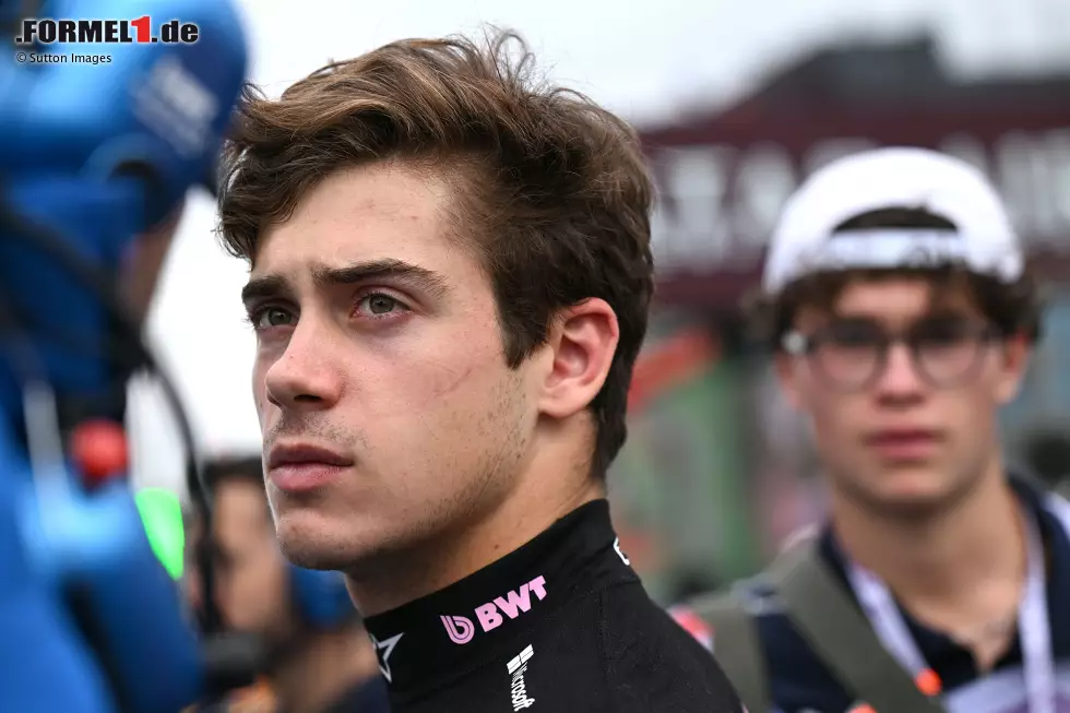 Franco Colapinto (Redaktion: 4) - Das stimmt, aber für eine 3 war es uns trotzdem wieder etwas zu wenig. Im Qualifying wieder in Q1 raus, im Rennen dann zwar guter Elfter, aber ohne das Safety-Car-Chaos wäre er nicht in Punktedistanz gekommen. Foto zur News: Franco Colapinto (Redaktion: 4) - Das stimmt, aber für eine 3 war es uns trotzdem wieder etwas zu wenig. Im Qualifying wieder in Q1 raus, im Rennen dann zwar guter Elfter, aber ohne das Safety-Car-Chaos wäre er nicht in Punktedistanz gekommen.