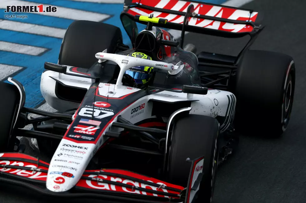 Foto zur News: Oliver Bearman (Marc Surer: 1) - "Aus der Box auf P6 ist sensationell mit einem Haas, auch wenn er von den Safety-Car-Phasen profitiert hat."