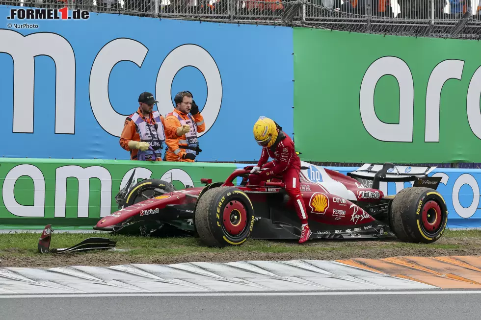 Lewis Hamilton (Marc Surer: 5) - "Im Qualifying war er dran am Teamkollegen, dann dieser Fehler. Er kann einem leidtun!" Foto zur News: Lewis Hamilton (Marc Surer: 5) - "Im Qualifying war er dran am Teamkollegen, dann dieser Fehler. Er kann einem leidtun!"