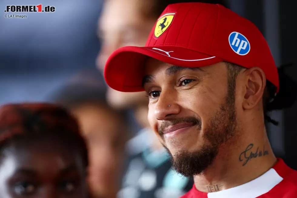 Lewis Hamilton (Redaktion: 2) - Auch er steht bei uns genau auf der Grenze, bekommt am Ende aber auch die bessere Note, weil es eines seiner besseren Wochenenden 2025 war. War näher als sonst an Leclerc dran und lieferte das ab, was aktuell im Ferrari möglich ist. Foto zur News: Lewis Hamilton (Redaktion: 2) - Auch er steht bei uns genau auf der Grenze, bekommt am Ende aber auch die bessere Note, weil es eines seiner besseren Wochenenden 2025 war. War näher als sonst an Leclerc dran und lieferte das ab, was aktuell im Ferrari möglich ist.