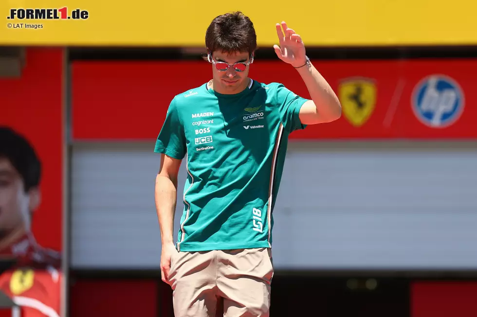 Lance Stroll (Redaktion: 4) - Erstmals stimmen wir unserem Experten zu - zumindest im Schnitt. Denn bei den einzelnen Redakteuren war von der 3 bis zur 5 alles dabei. Letztendlich machte er keinen größeren Unsinn, war aber eben einfach wieder zu langsam. Foto zur News: Lance Stroll (Redaktion: 4) - Erstmals stimmen wir unserem Experten zu - zumindest im Schnitt. Denn bei den einzelnen Redakteuren war von der 3 bis zur 5 alles dabei. Letztendlich machte er keinen größeren Unsinn, war aber eben einfach wieder zu langsam.