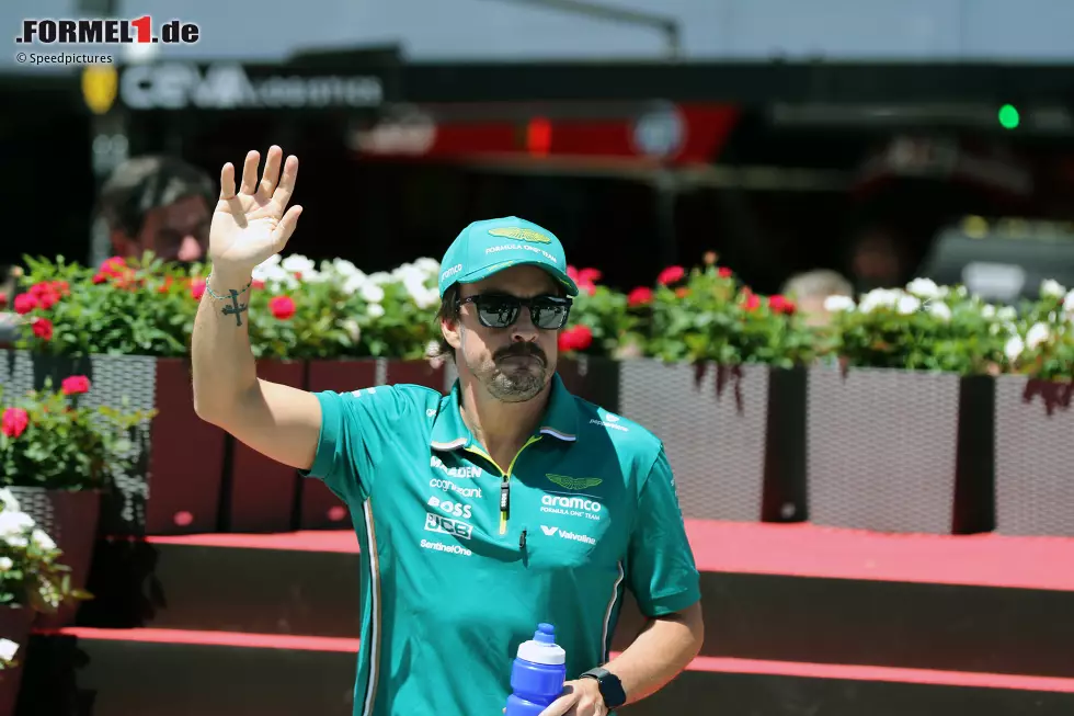 Fernando Alonso (Redaktion: 2) - Für das besagte Manöver am Ende hätten einige sogar die Bestnote gegeben. Die Mehrheit ist aber nicht ganz so euphorisch, daher gibt es auch von uns "nur" die 2. Foto zur News: Fernando Alonso (Redaktion: 2) - Für das besagte Manöver am Ende hätten einige sogar die Bestnote gegeben. Die Mehrheit ist aber nicht ganz so euphorisch, daher gibt es auch von uns "nur" die 2.