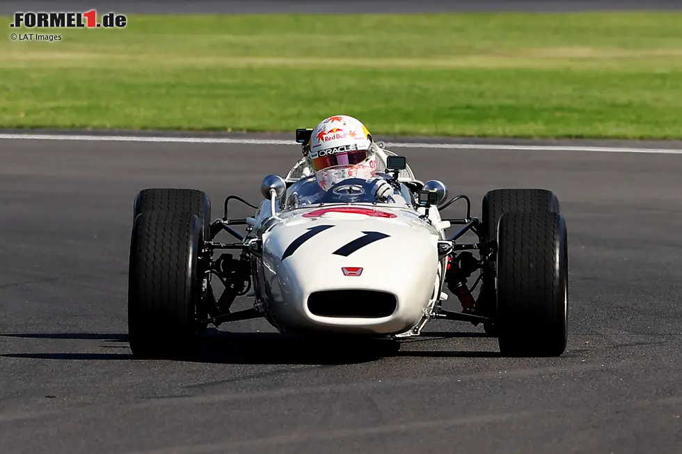 Foto zur News: Der Honda RA272 war das erste japanische Auto, das ein Formel-1-Rennen gewann.