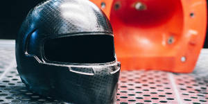 Foto zur News: Fotostrecke: So wird ein Formel-1-Helm gemacht