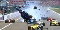 Fotostrecke: Heftigste Startunfälle der Formel-1-Historie