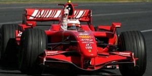 Foto zur News: Fotostrecke: Kimi Räikkönen in Rot (2007 - 2009)