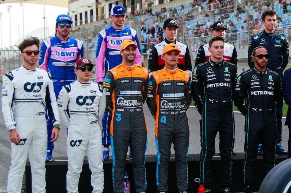 Foto zur News: Wer fährt bei welchem Team in der Formel-1-Saison 2023? Wir geben einen Überblick über die bereits bestätigten Fahrer bei den jeweiligen Rennställen!