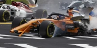 Foto zur News: Nach Crash in Spa: Fernando Alonso hat noch Schmerzen