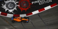 Foto zur News: P11 ist "perfekt": Fernando Alonso setzt auf Reifenpoker