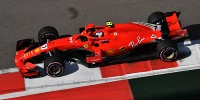 Foto zur News: Räikkönen beschwert sich über Hamilton: Was war da?