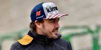 Foto zur News: Alonso mit Stars-and-Stripes-Kappe: Erste PR-Maßnahme für IndyCar-Wechsel?
