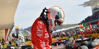 Foto zur News: Norbert Haug: Sebastian Vettel kann noch mit Ferrari Weltmeister werden