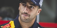 Foto zur News: Pechsträhne reißt nicht ab: Ricciardo droht nächste Grid-Strafe
